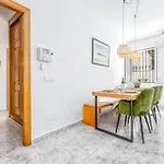 Vivi Homes - Casa Elola Nyaraló