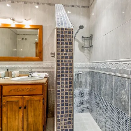 Vivi Homes - Casa Elola Hébergement de vacances Fuengirola