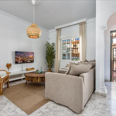 Vivi Homes - Casa Elola Fuengirola