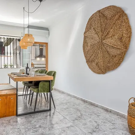 Vivi Homes - Casa Elola * Fuengirola