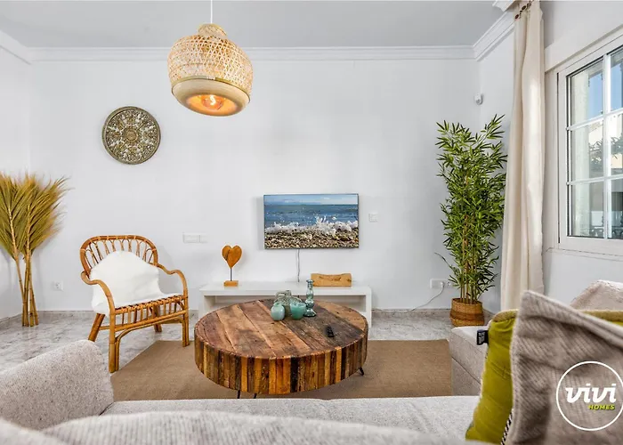 Vivi Homes - Casa Elola *